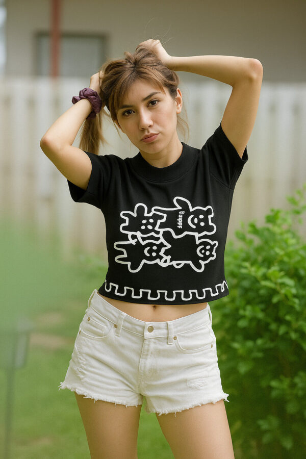 BLACK PANDA CROP TOP