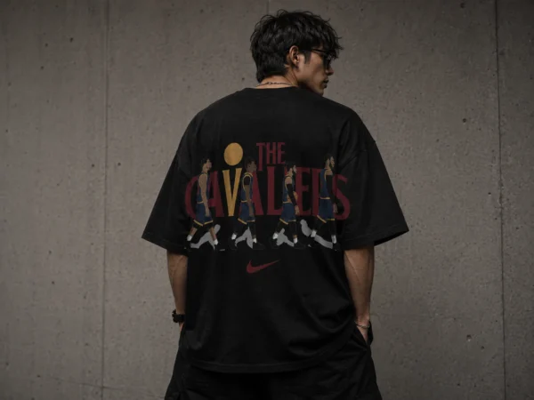 The Cavaliers Legacy Oversized Graphic T-Shirt